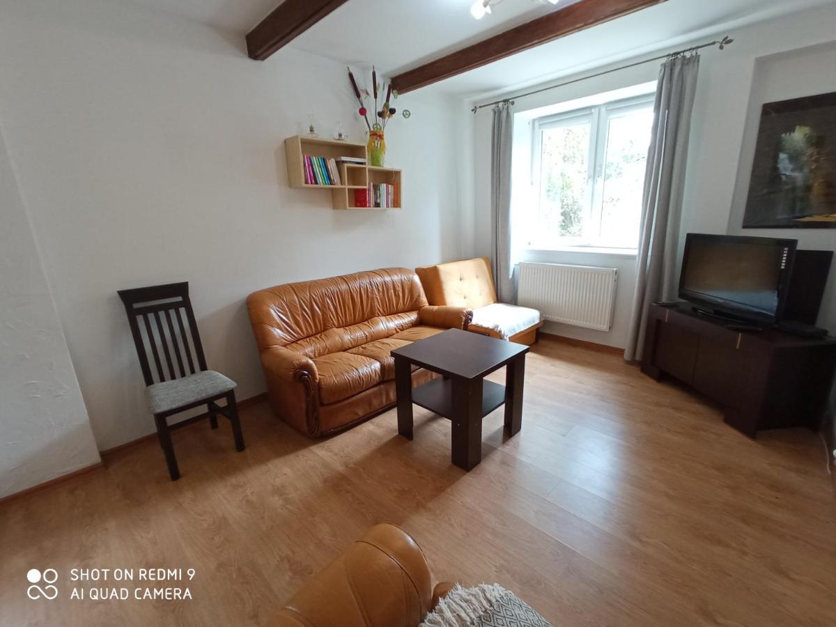 Domek I Apartamenty Stokrotka Krynica Zdroj Bagian luar foto