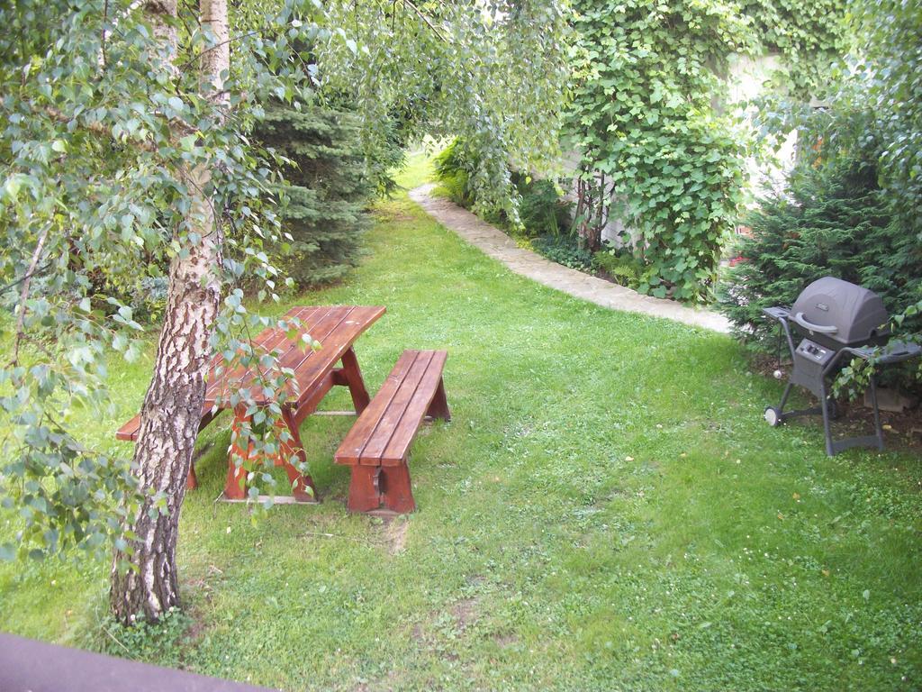 Domek I Apartamenty Stokrotka Krynica Zdroj Bagian luar foto